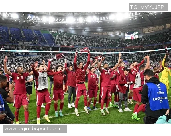 中国与伊朗亚洲杯对决前瞻球迷期待精彩较量与历史交锋 中国与伊朗亚洲杯对决前瞻球迷期待精彩较量与历史交锋